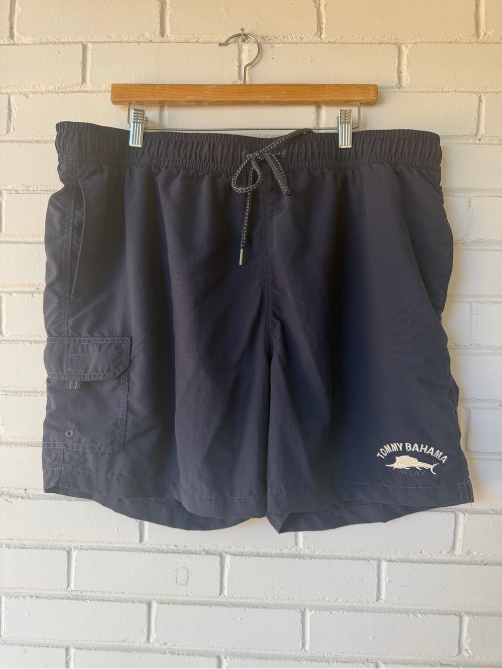 Tommy Bahama Relax Navy Blue Swim Trunks Board Shorts Cargo Pocket Men's